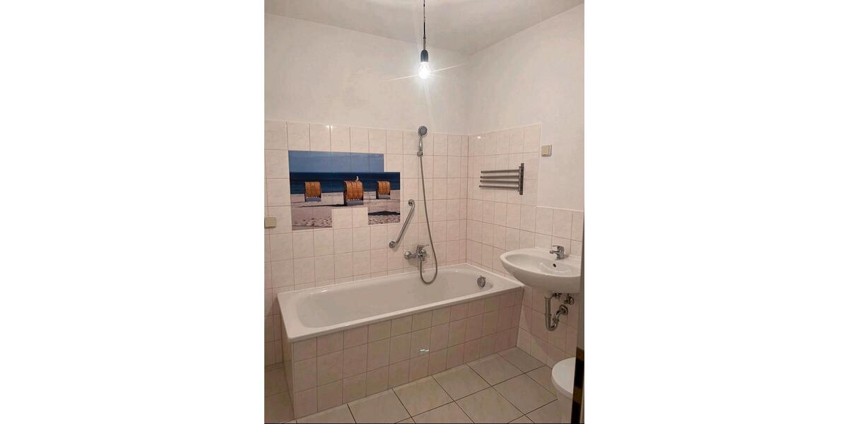 Großzügige Ein Raumwohnung in historischer Gebäde 1 zimmer