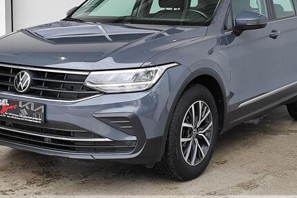 VW Tiguan 92.790 km 22.999 &euro; Oberlungwitz 09353