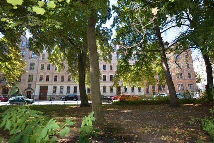 Wohnung Chemnitz Altendorf - 2 Zimmer, 68 m&sup2;, 98.000&euro; | Angebot:26200846