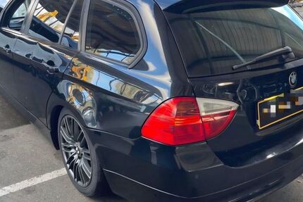 BMW 318 202.000 km 2.990 &euro; Chemnitz 09114