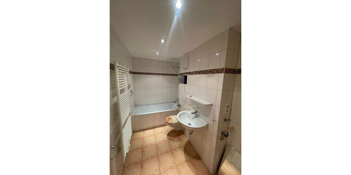 Etagenwohnung Chemnitz Lutherviertel - 3 Zimmer, 62 m&sup2;, 373&euro; | Angebot:25696299