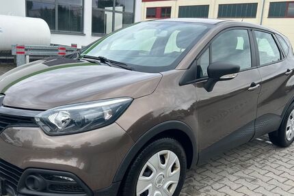 Renault Captur 156.000 km 5.699 &euro; Chemnitz 09114