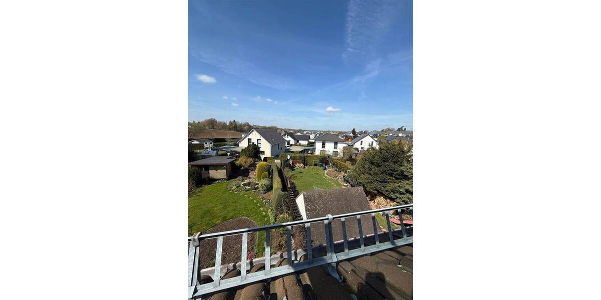 Doppelhaushälfte Hartmannsdorf b Chemnitz - 5 Zimmer, 120 m&sup2;, 169.000&euro; | Angebot:26473203