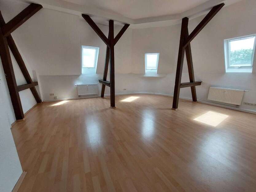 Wohnung zum Mieten in Chemnitz 715 € 130 m²