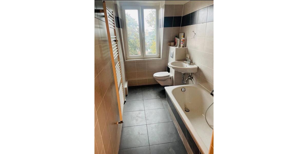 Dachgeschoßwohnung Chemnitz Helbersdorf - 3 Zimmer, 86 m&sup2;, 490&euro; | Angebot:25904955