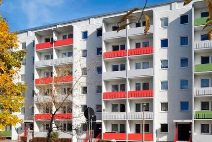 NEU sanierte Balkonwohnung nahe Vita-Center 2 zimmer