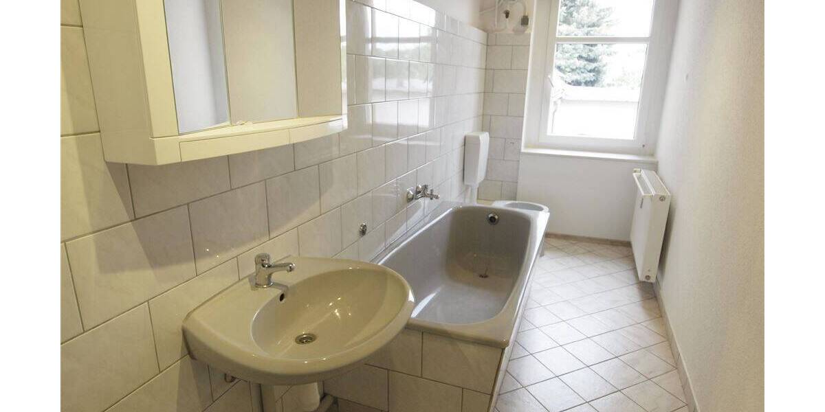 Etagenwohnung Frankenberg - 4 Zimmer, 117 m&sup2;, 585&euro; | Angebot:26642148