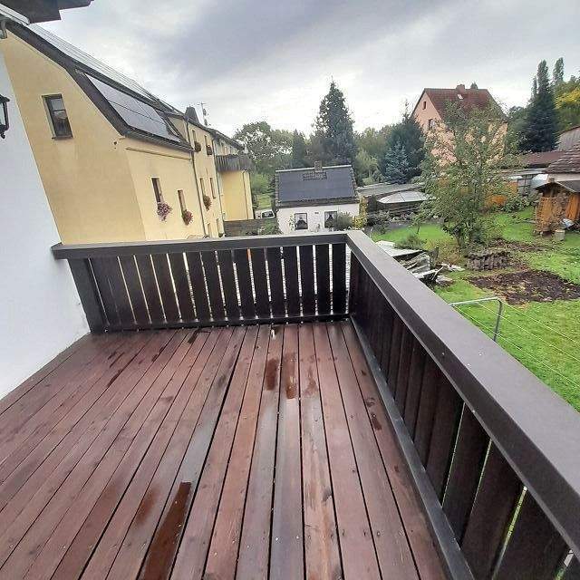 Große modernisierte 4 - Zimmer Wohnung mit Balkon im Grünen und stadtnah 4 zimmer