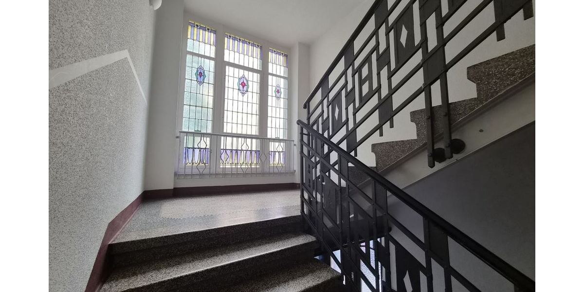 Stilvoll Wohnen ohne viel Treppensteigen - ab sofort hier mit Balkon und Einbauküche möglich! - Erdgeschoßwohnung Chemnitz Altendorf | Angebot:27302873