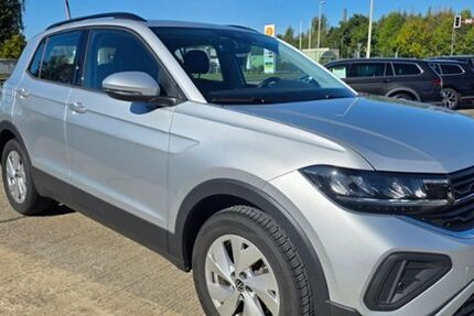 VW T-Cross 2.837 km 24.665 € Zwickau 08058