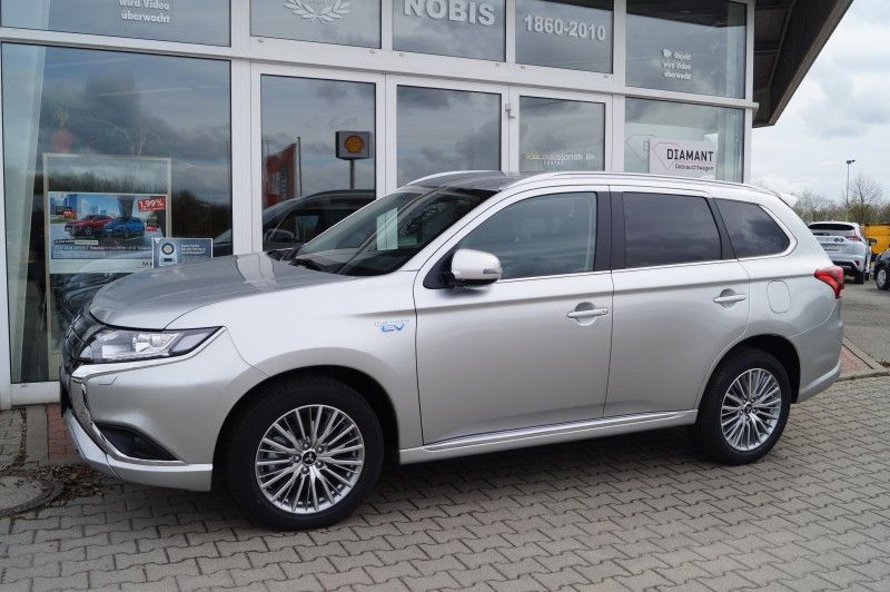 Mitsubishi Outlander 37.542 km 22.980 € Stollberg 09366