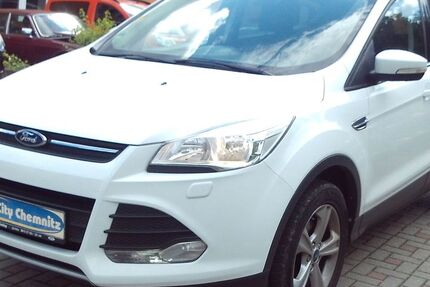 Ford Kuga 23.707 km 5.499 &euro; Chemnitz 09114