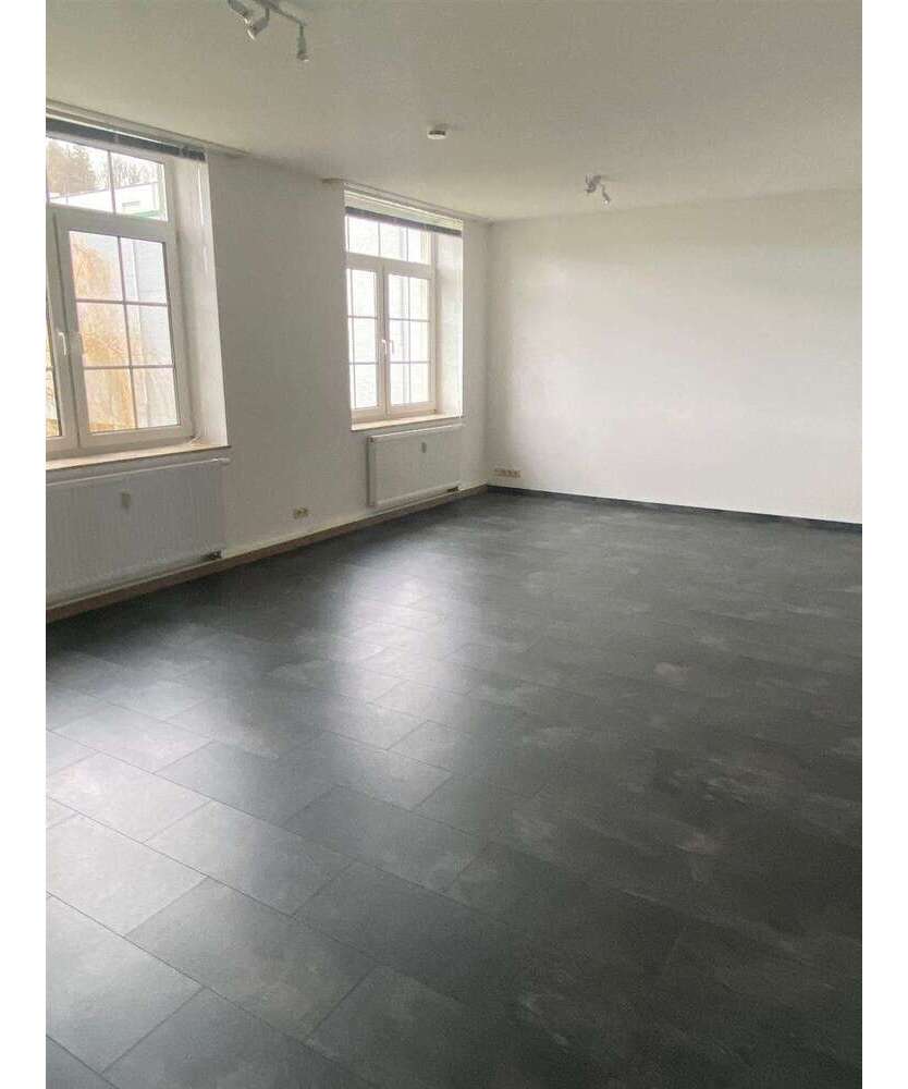 Wohnung zum Mieten in Gornsdorf 316 € 57.48 m²