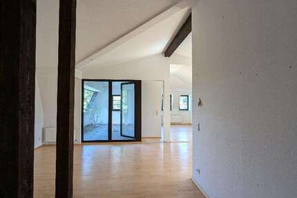 Wohnung Chemnitz Altendorf - 5 Zimmer, 280 m&sup2;, 1.450&euro; | Angebot:25493179