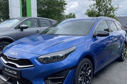 Kia ceed / Ceed 2.816 km 29.990 &euro; Annaberg-Buchholz 09456