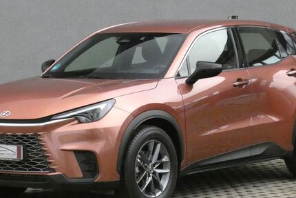 Lexus LBX 4.362 km 28.980 &euro; Burgstädt 09217