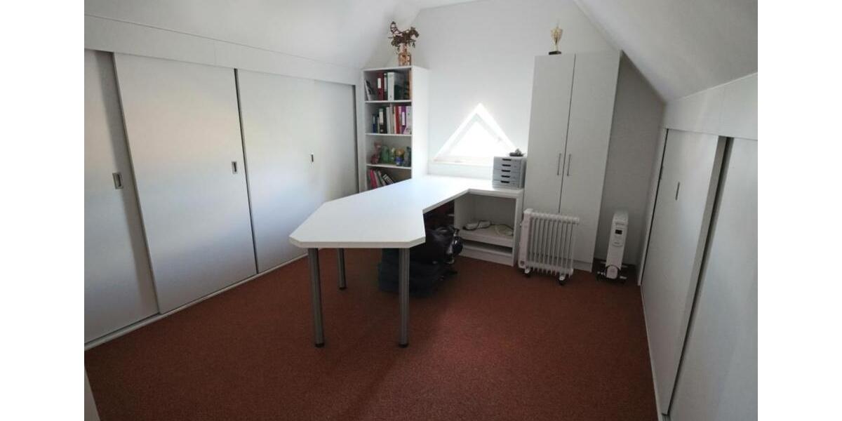 Einfamilienhaus Penig - 8 Zimmer, 246 m&sup2;, 1.850&euro; | Angebot:24748923