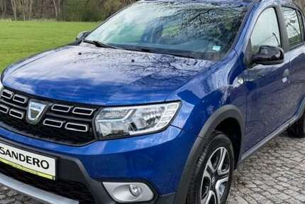 Dacia Sandero 10.945 km 12.690 &euro; Gersdorf 09355