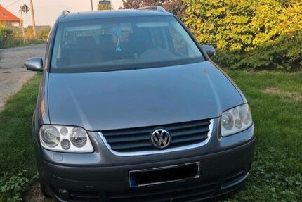VW Touran 228.528 km 1.500 &euro; Erlau 09306