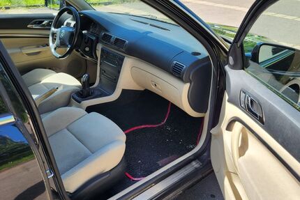 Skoda Superb 183.696 km 1.300 &euro; Chemnitz 09123