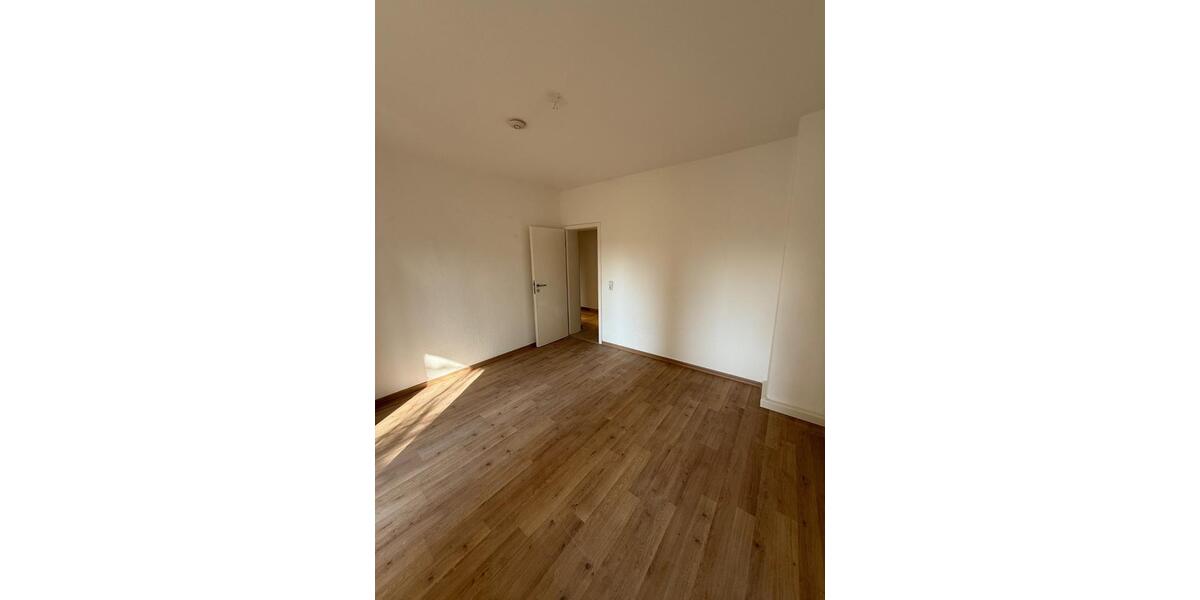 Erdgeschoßwohnung Chemnitz Altendorf - 3 Zimmer, 58 m&sup2;, 437&euro; | Angebot:26162997