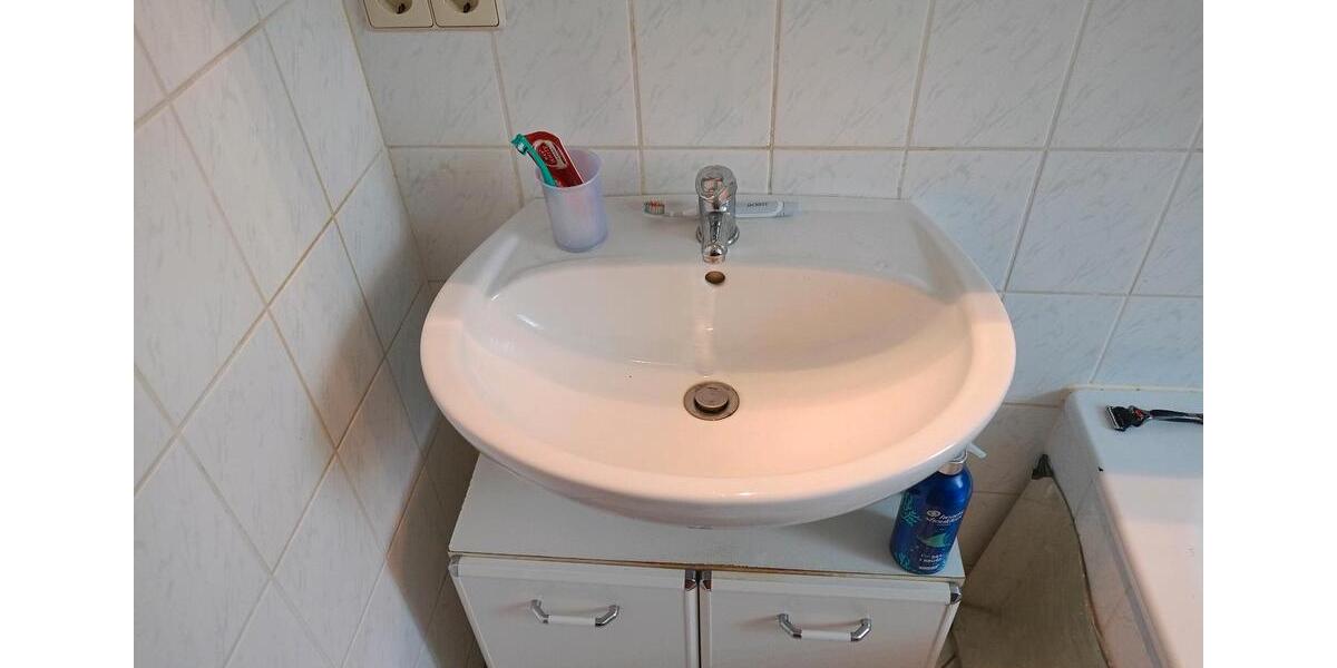 Etagenwohnung Chemnitz Borna-Heinersdorf - 2 Zimmer, 67 m&sup2;, 76.000&euro; | Angebot:26926347