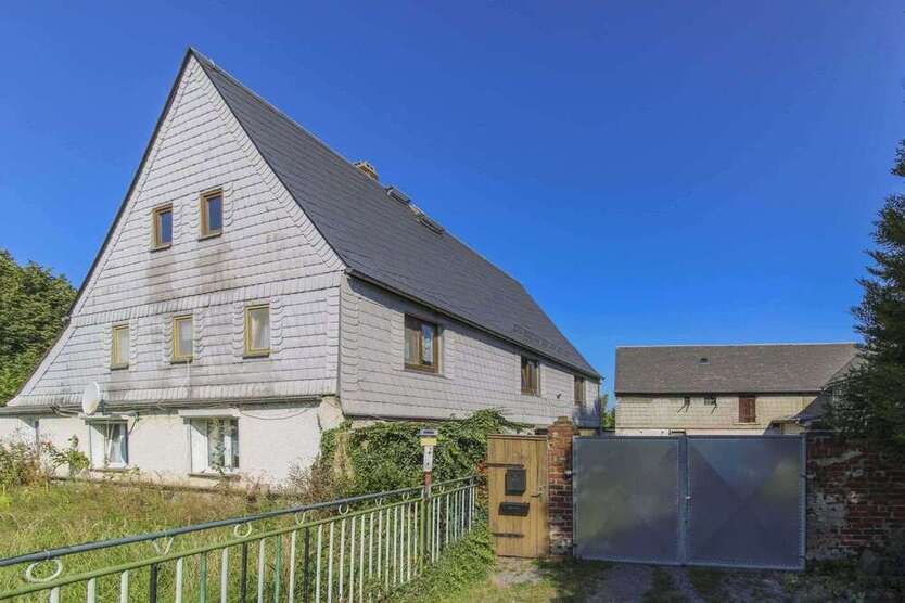 Haus zum Kaufen in Hainichen 115.000 € 120.03 m²