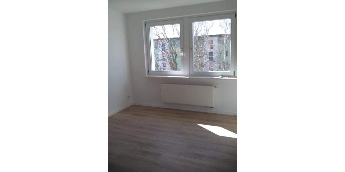 Etagenwohnung Chemnitz Gablenz - 2 Zimmer, 46 m&sup2;, 255&euro; | Angebot:26305854