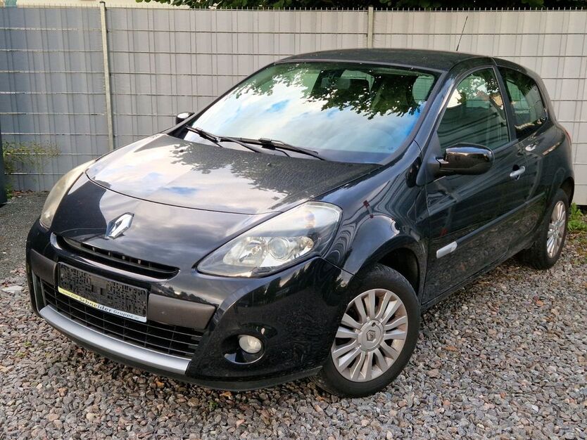 Renault Clio 79.361 km 4.390 € Chemnitz 09114