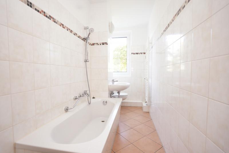 Erdgeschoßwohnung Chemnitz Adelsberg - 3 Zimmer, 71 m&sup2;, 387&euro; | Angebot:23270471