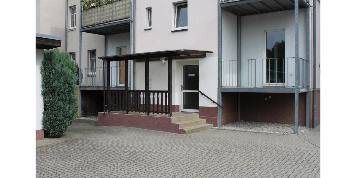 Hochparterre Chemnitz Borna-Heinersdorf - 2 Zimmer, 50 m&sup2;, 300&euro; | Angebot:26426378