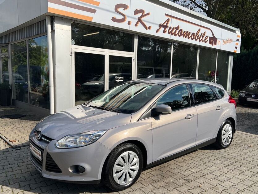 Ford Focus 117.400 km 5.600 € Zwickau 08056