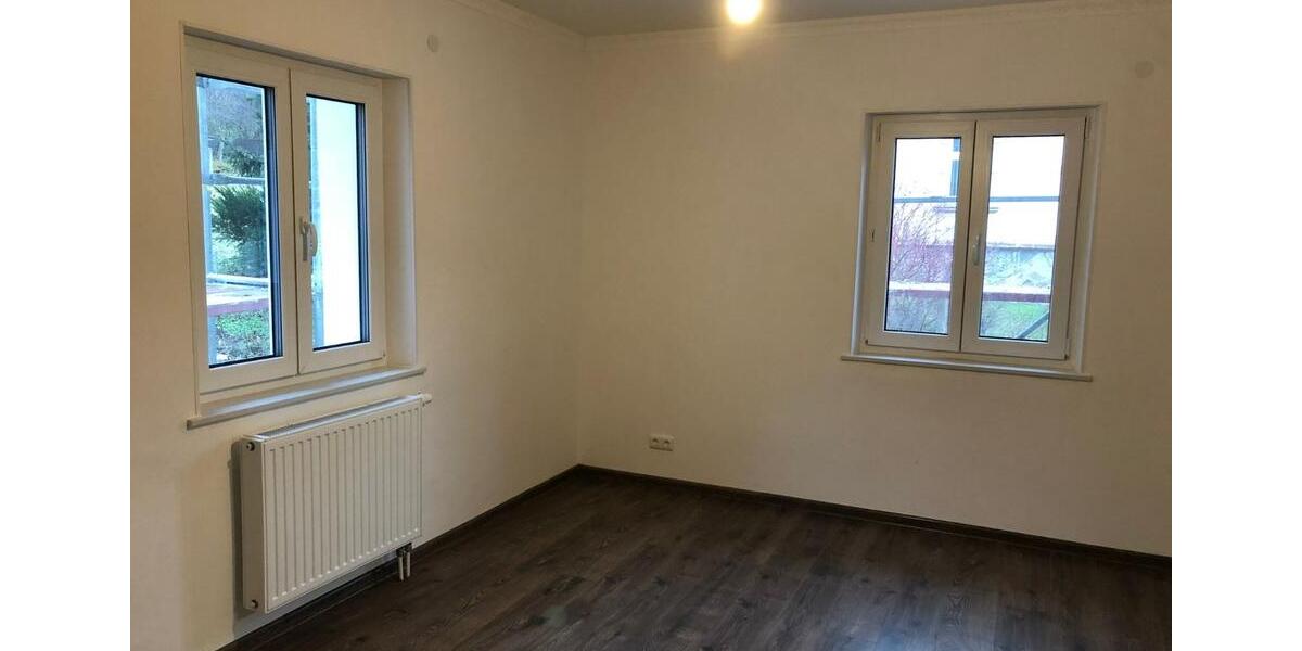 Erdgeschoßwohnung Chemnitz Klaffenbach - 3 Zimmer, 72 m&sup2;, 460&euro; | Angebot:25714816