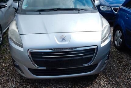 Peugeot 5008 190.000 km 2.499 &euro; Chemnitz 09116