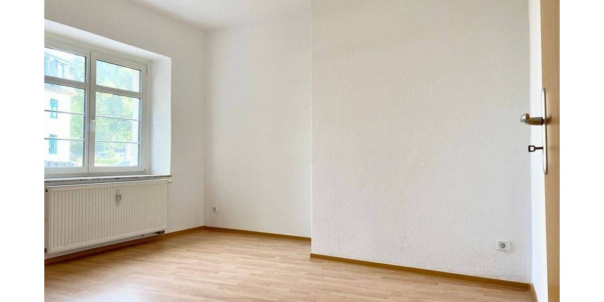 Etagenwohnung Chemnitz Ebersdorf - 3 Zimmer, 67 m&sup2;, 78.500&euro; | Angebot:25682453