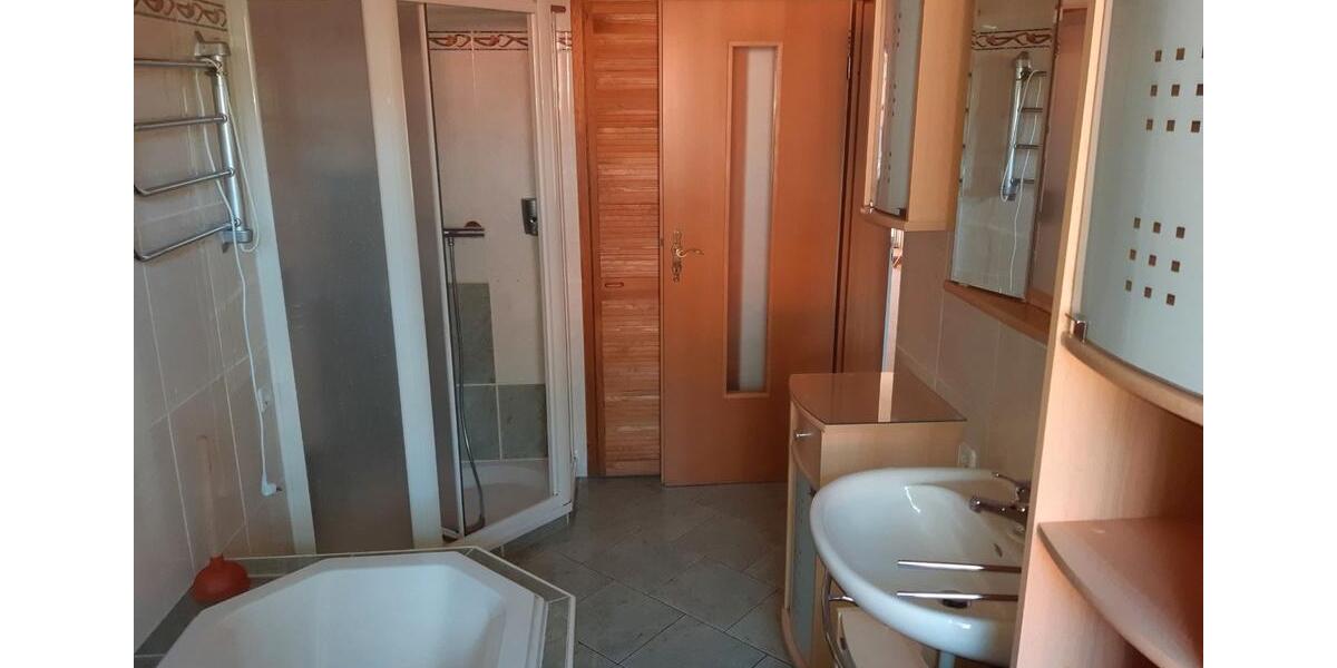 Doppelhaushälfte Thalheim/Erzgebirge Erzgebirge - 3 Zimmer, 150 m&sup2;, 150.000&euro; | Angebot:26035336