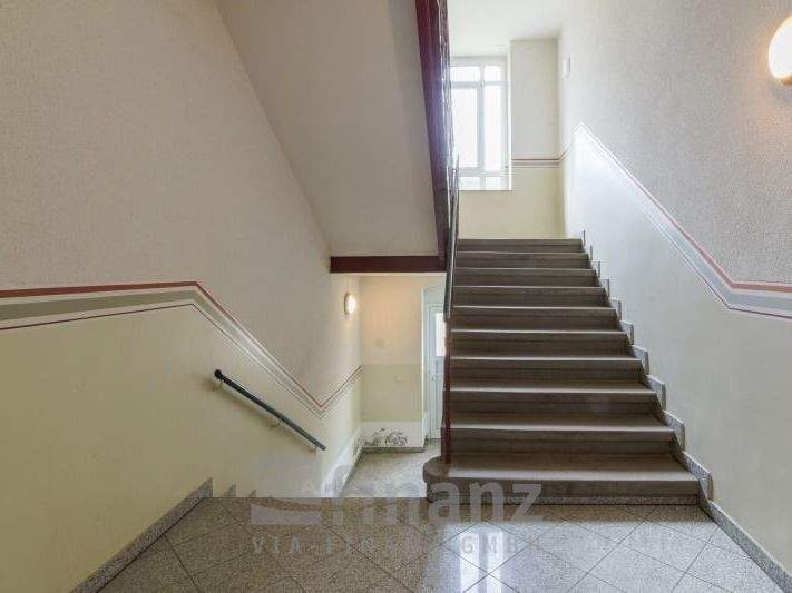 Etagenwohnung Chemnitz Altendorf - 2 Zimmer, 81 m&sup2;, 125.000&euro; | Angebot:25746536