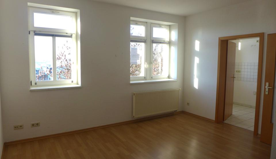 Etagenwohnung Chemnitz Ebersdorf - 1 Zimmer, 33 m&sup2;, 200&euro; | Angebot:23292430