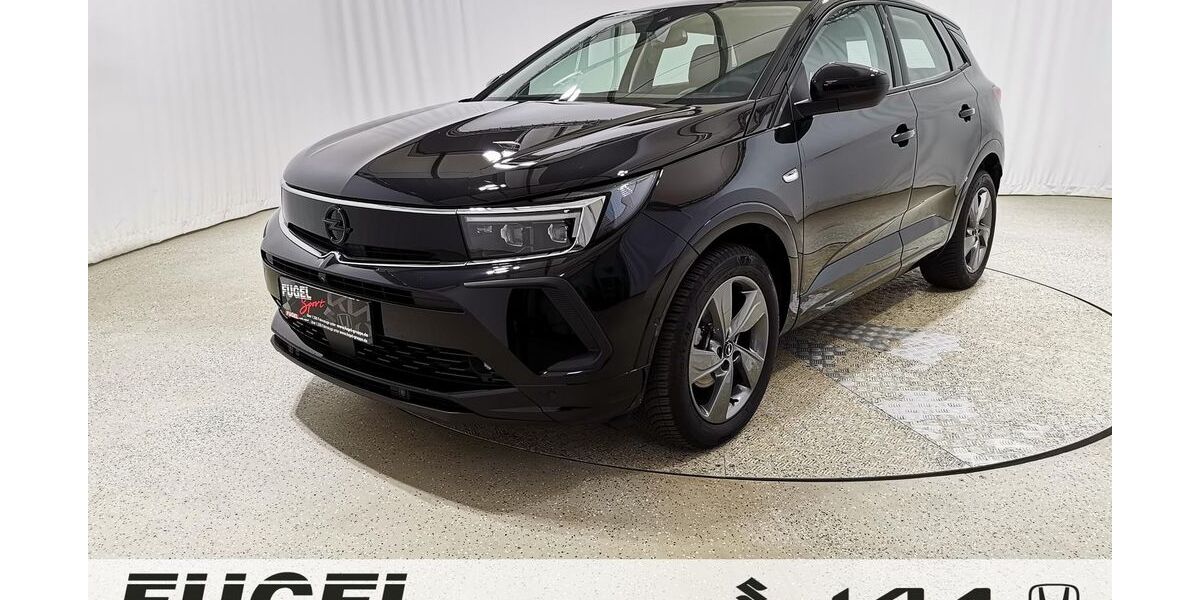Opel Grandland (X) 15.950 km 23.699 &euro; Chemnitz - Mittelbach 09224