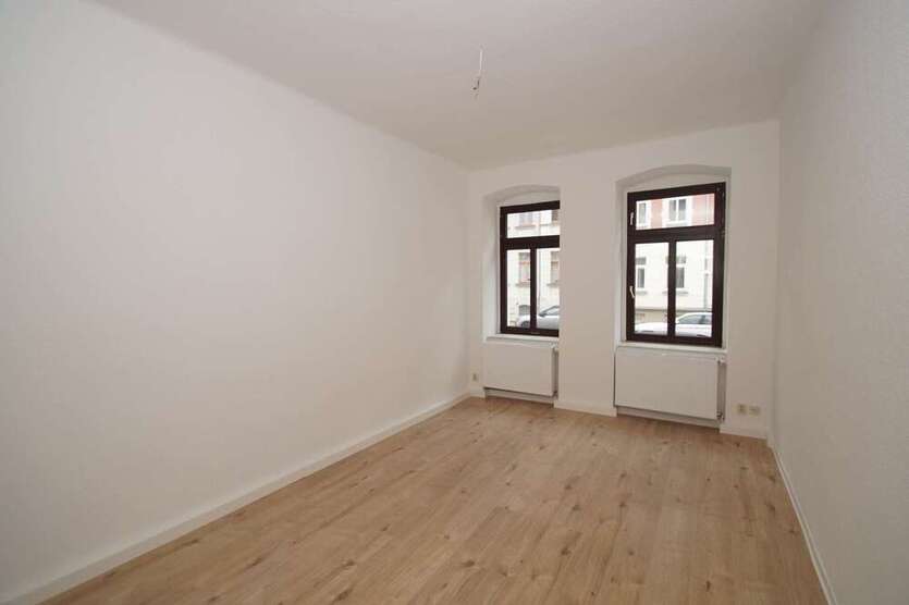 Erstbezug! Sanierte 3 RaumWohnung in Bernsdorf!