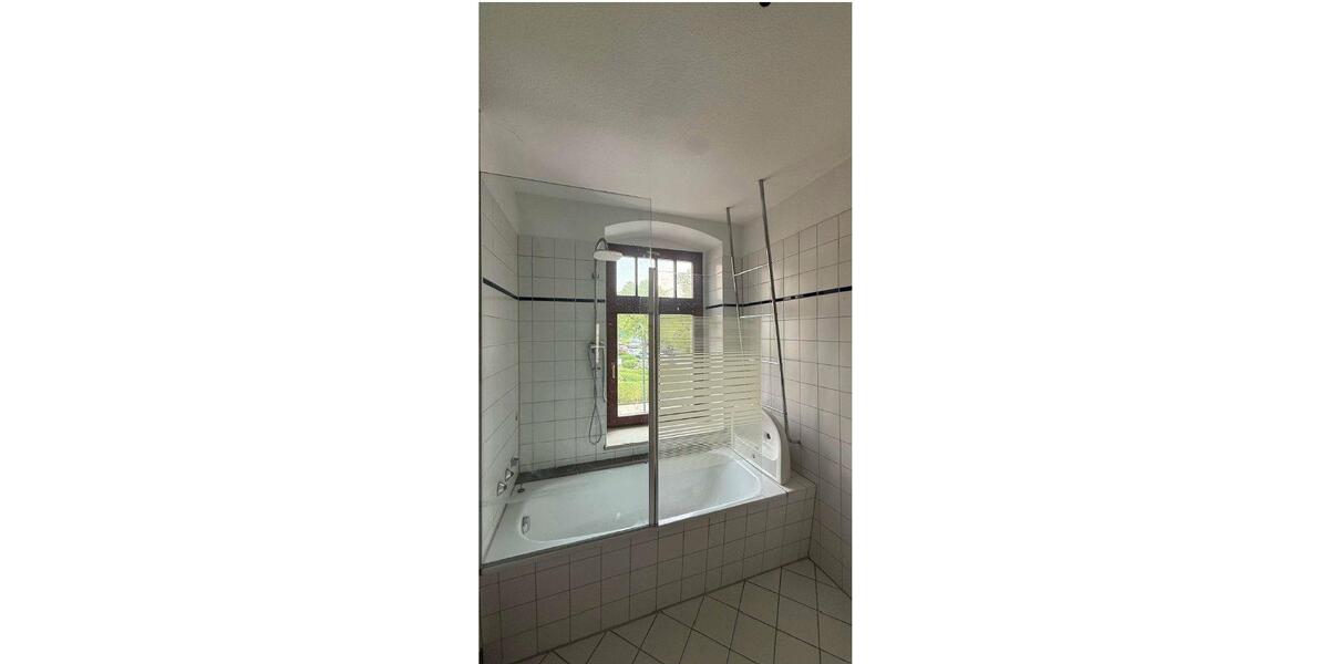 Etagenwohnung Chemnitz Kapellenberg - 2 Zimmer, 58 m&sup2;, 64.900&euro; | Angebot:26962828