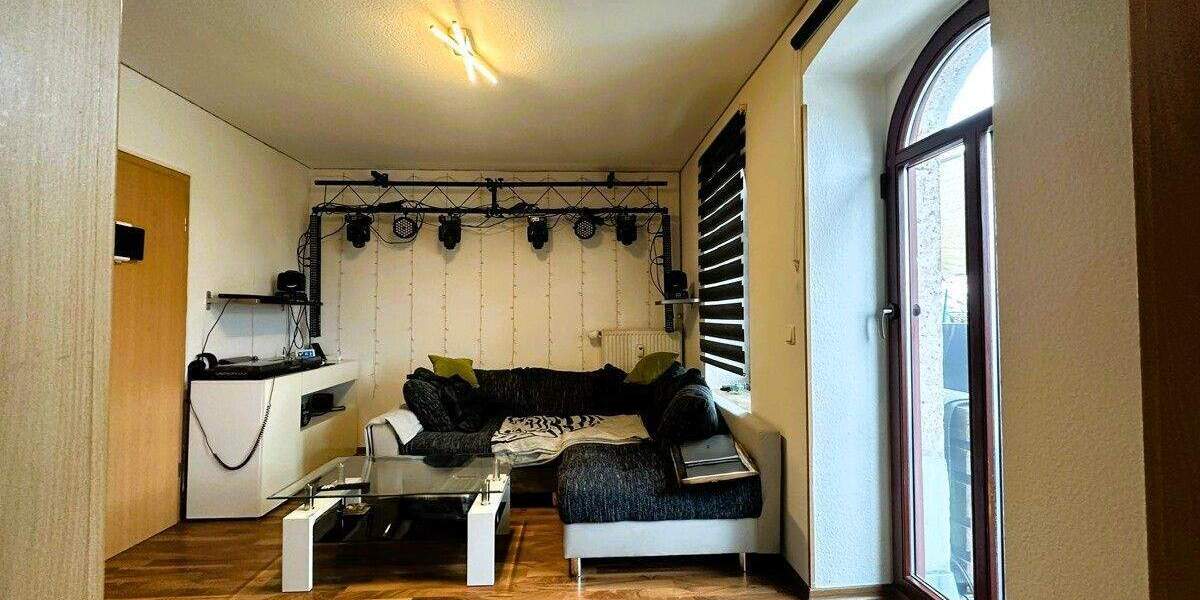 2-Raum-Eigentumswohnung mit Balkon, Aufzug & Stellplatz im Chemnitzer Zentrum - Uni-nah & vermietet 2 zimmer