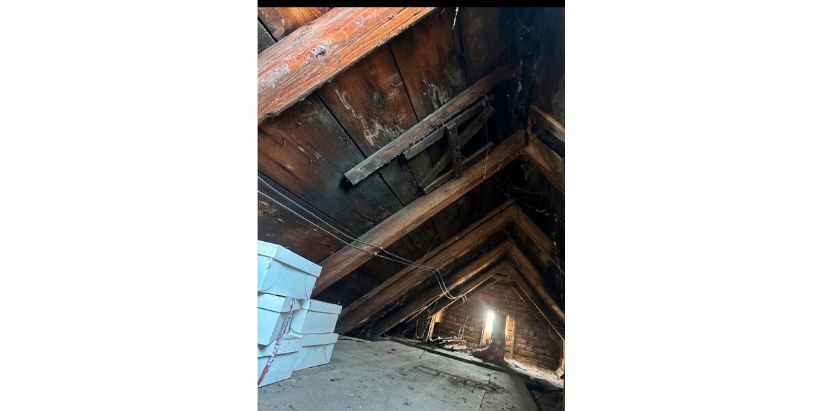 Einfamilienhaus Hohenstein-Ernstthal Ernstthal - 9 Zimmer, 140 m&sup2;, 63.000&euro; | Angebot:24615172