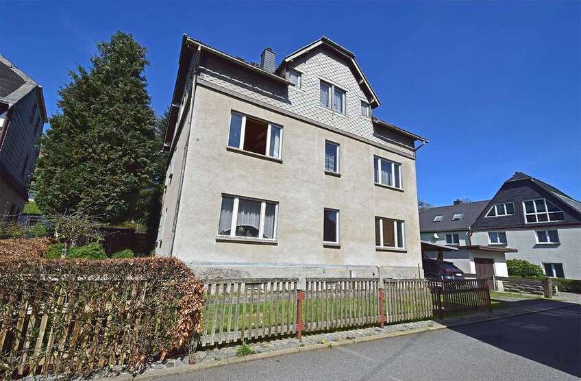 Haus zum Kaufen in Zwönitz 59.550 € 250 m²