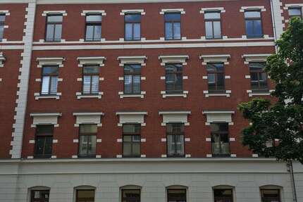Wohnung zum Kaufen in Chemnitz 95.000 € 85.88 m²