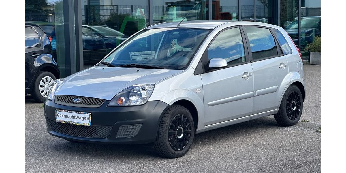 Ford Fiesta 130.000 km 900 &euro; Annaberg-Buchholz 09456