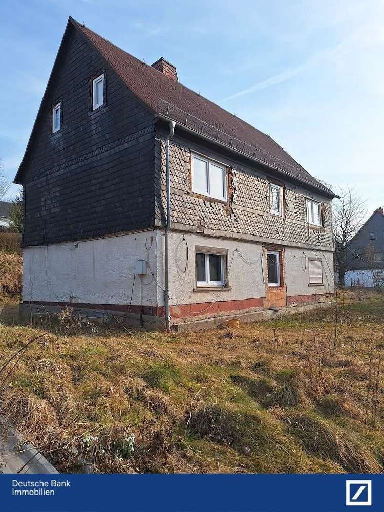 Haus zum Kaufen in Bernsdorf 145.000 € 192 m²