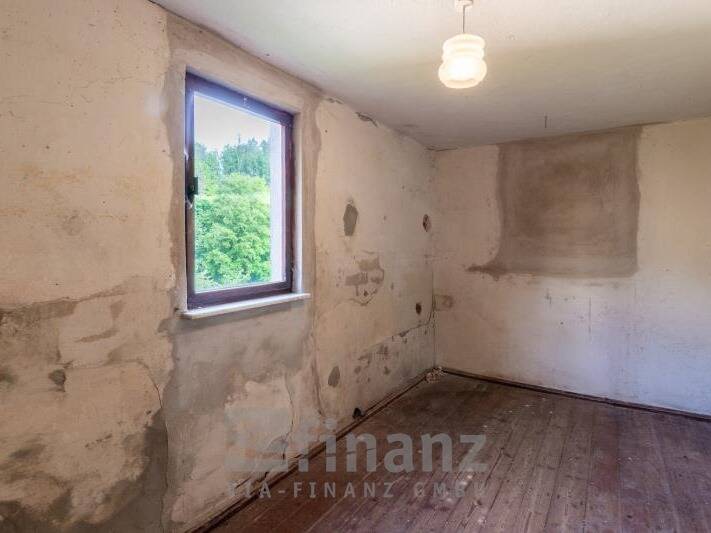 Doppelhaushälfte Burkhardtsdorf Kemtau - 3 Zimmer, 82 m&sup2;, 49.000&euro; | Angebot:25705562