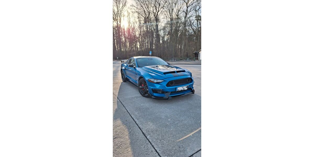 Ford Mustang 66.000 km 34.999 &euro; Geithain 04643