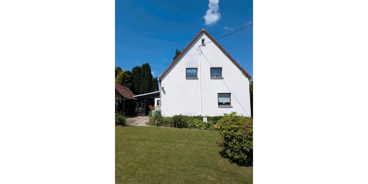 Doppelhaushälfte Hohenstein-Ernstthal Ernstthal - 4 Zimmer, 60 m&sup2;, 96.000&euro; | Angebot:27113704